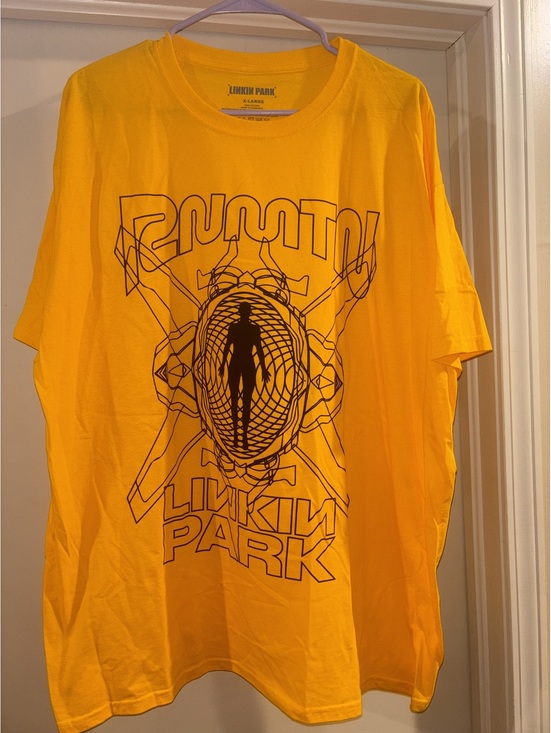 Linkin Park Other - Linkin Park Yellow Graphic Band T-Shirt XL 100% Cotton Rock Music Tee